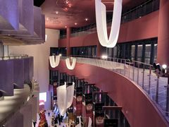 -交通银行前滩31演艺中心