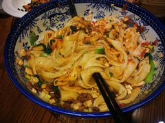 -秦唐一号西安菜馆(钟楼店)