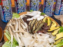 -阿山卓·野生菌火锅·纳西火塘烤肉