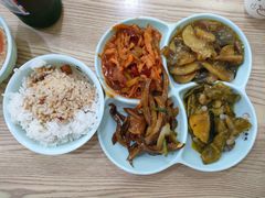 -晓宇盒饭(民安街店)
