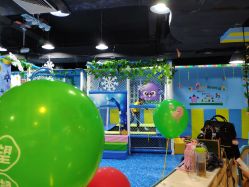 -蹦蹦乐园(南桥百联店)