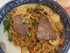 驴肉拌面-驴公驴婆(曹杨店)