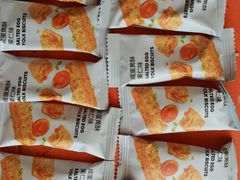 -名创优品(万达广场河东店)