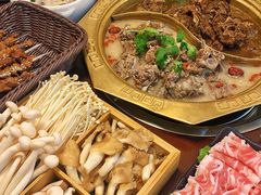 菌类拼盘-怪怪龙虾·来自江苏盱眙(惊驾路店)