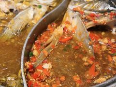 -阿瓦山寨·湘菜现炒·剁椒鱼头王(咸阳总店)