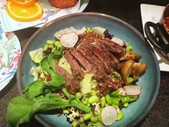 厚切牛肉沙拉-新鲜誌·新派食集(万象天地店)