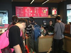 -星巴克(广州南站A18检票口楼上)