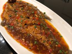 武昌鱼(红烧)-亢龙太子酒轩(东湖店)