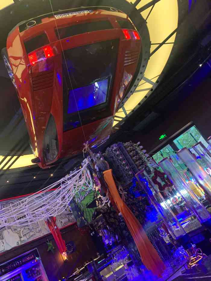 1886汽车餐厅&音乐酒吧(新天地店)