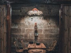 -红土地(地铁站)