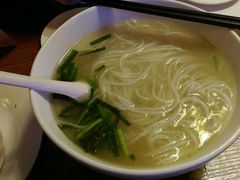 -如家云上四季连锁酒店(昆明东风广场地铁站店)