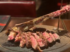 -恰餐厅及酒吧 CHAR Bar & Grill (北京丽都皇冠假日店)