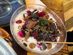 -春天里餐厅·云南创意菜特色美食(束河店)