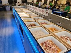 -鑫海汇海鲜烤肉火锅自助(七彩城店)
