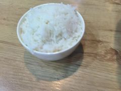 -愉肴麻辣香锅(中山路店)