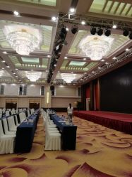 迎宾区-皇冠假日酒店宴会厅