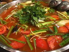 -亮欢寨酸汤鱼(沙冲路店)
