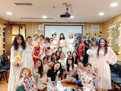 -金夫人化妆摄影职业培训学校