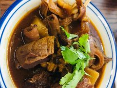 澳门老爹萝卜牛杂-CowCow其其·牛杂咖啡公司(六运店)