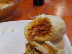 奥尔良鸡腿包-老陶包子铺(南大西南村店)