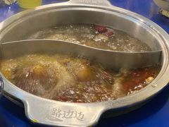 -马路边边串串香(涑河南街店)