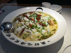 -江渔儿酸菜鱼(港湾1号店)