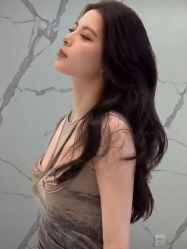 -东方美妍