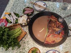 -鸿姐老火锅(花园路店)