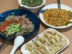 -韩海丽特色美食(秀州路店)