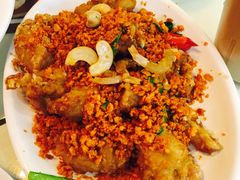 -新大咀港式茶餐厅(宝山万达店)