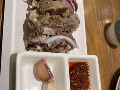 新疆手抓羊肉-清真·玛丽亚新疆菜主题餐厅(浙江中路店)