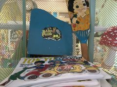 -恋物百货商店(华侨城店)