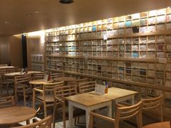 -猫的天空之城概念书店(苏州诚品店)