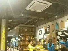 -乐凯撒披萨(东方新世界店)