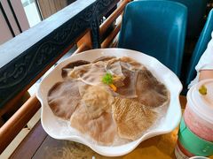 黑毛肚-左庭右院鲜牛肉火锅(金山万达店)