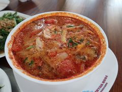 假的冬阴功汤-班赞海鲜市场