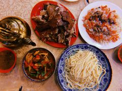 -维吾尔餐厅(宜山路店)