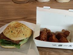 -必胜客(磁器口店)