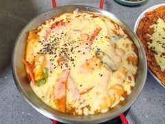 -豚妈妈汤饭·部队锅(南京东路店)