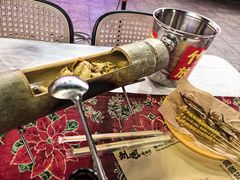 -刘姐啤酒鱼民族演艺餐厅(西街总店)
