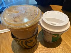 -星巴克臻选(周浦万达店)