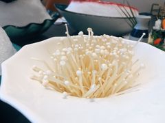 -鼎泰亨·海鲜牛肉餐厅(滨江店)