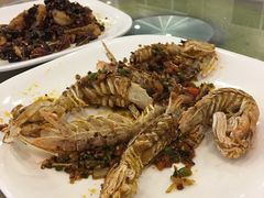 -顺峰渔港中国人的餐厅