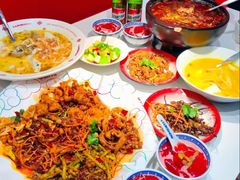 -禄鼎记·排队俩小时都要吃的酸菜鱼(石牌桥店)