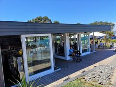 -Takapuna Beach Cafe