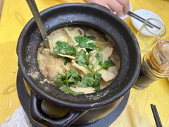 -官塘陈记鱼生·潮汕砂锅粥·牛肉火锅(潮枫路总店)