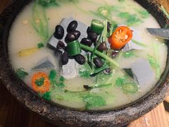 养生石锅黑豆腐-桂小厨广西菜(万象城店)