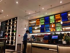 -港丽餐厅(高德置地店)