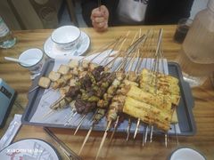 -亿牌牌东北烧烤(怀特店)