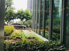 大堂-星巴克(汇亚大厦店)